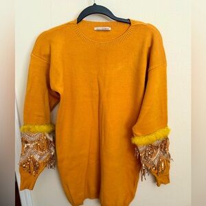 Woman Sequin Sleeve Sweater | Perfect for a festive look 💛
